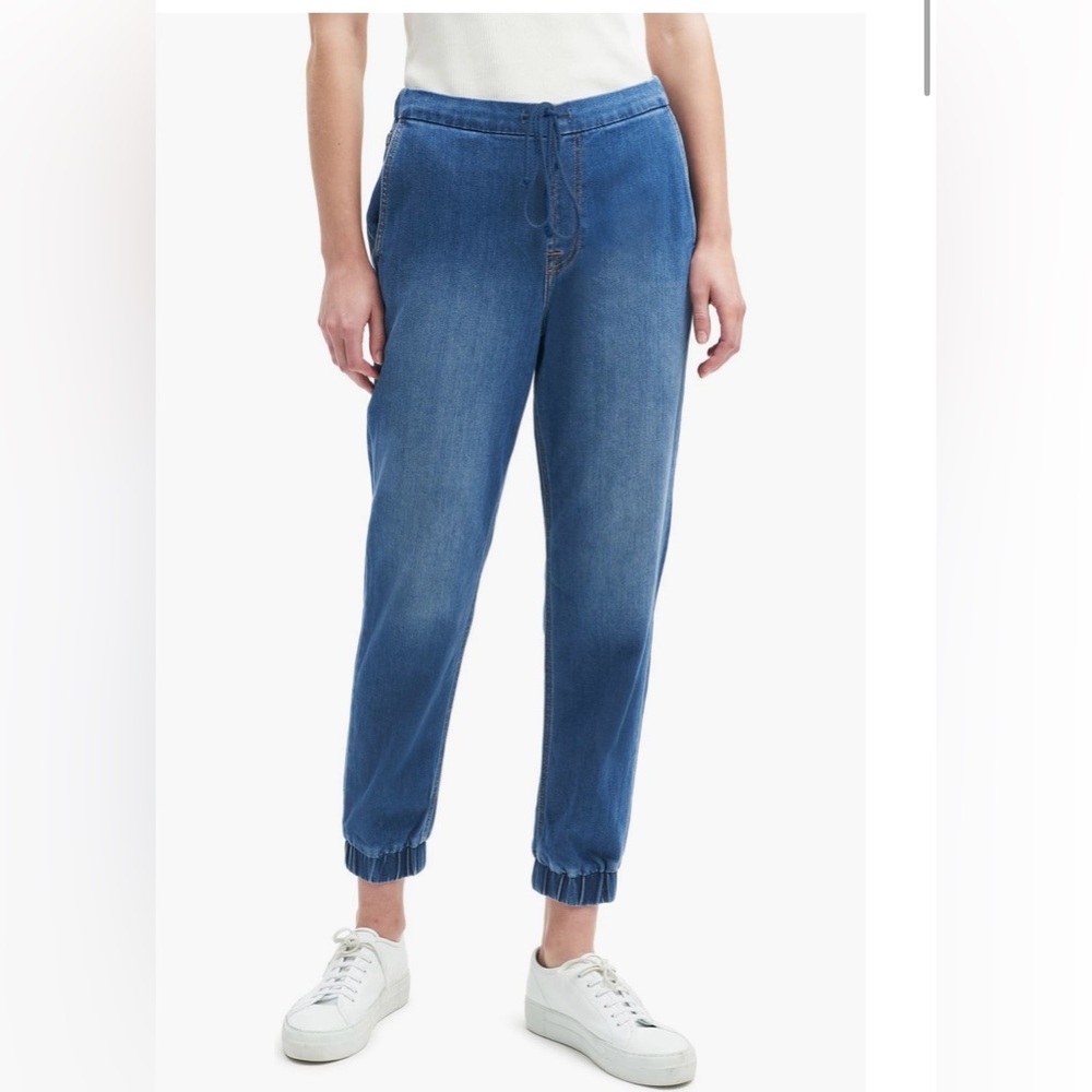 Seven for all mankind jogger pants